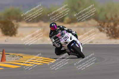 media/Sep-11-2022-SoCal Trackdays (Sun) [[81b7e951af]]/Turn 5 (1110am)/